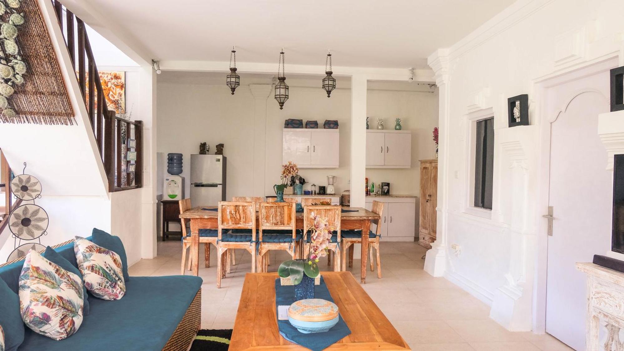 Villa Alam Biru Gardenia Семиньяк Экстерьер фото